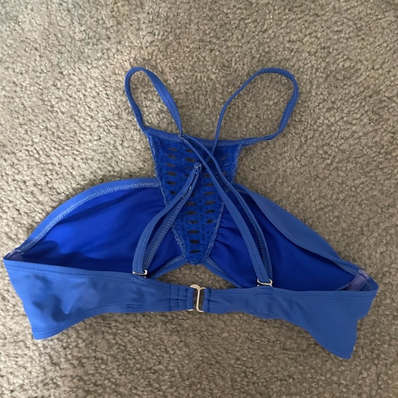 bathing suit top - Picture 2 of 3